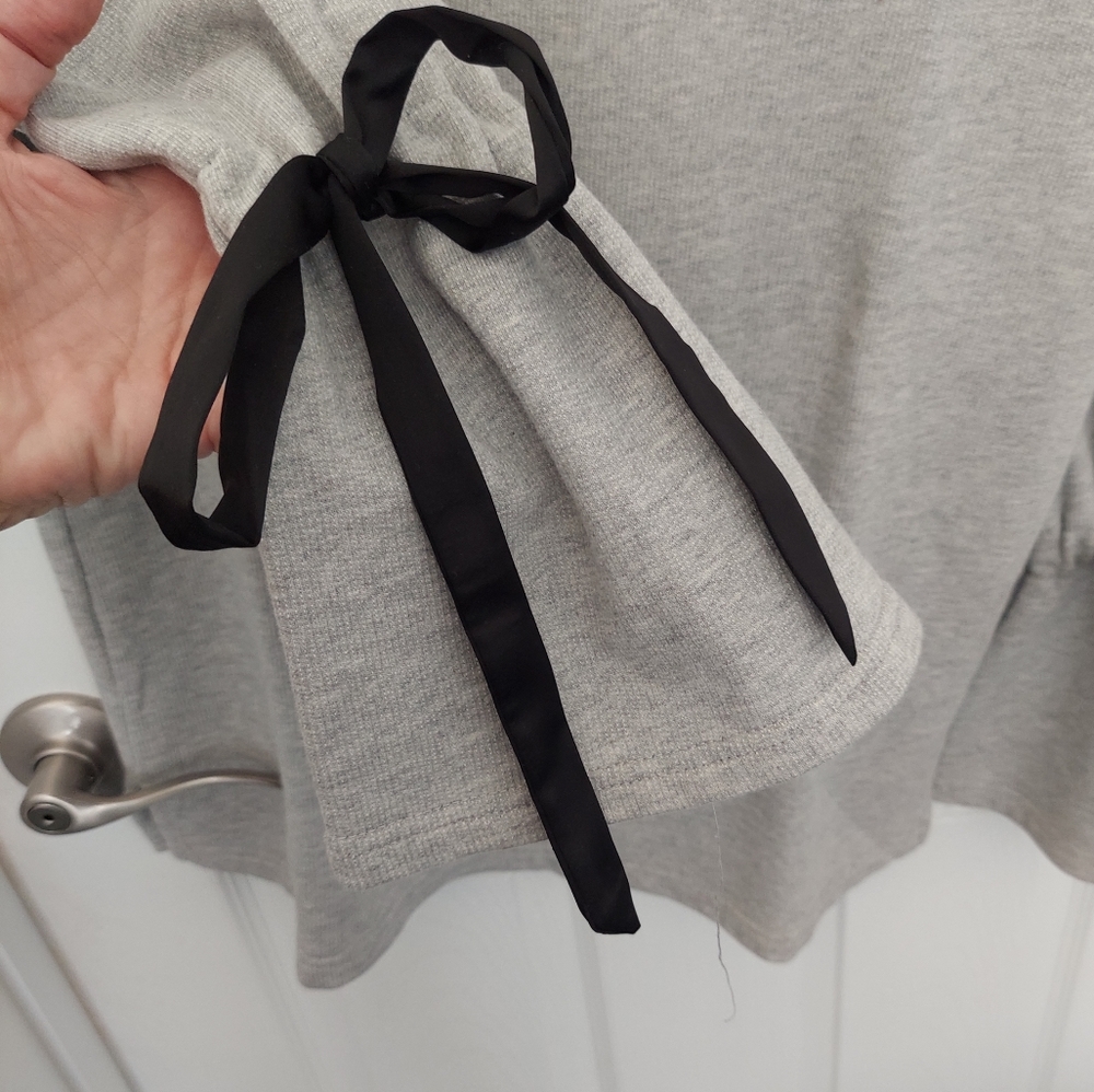 Sanctuary Bow Sleeve Top Small - Picture 4 of 6